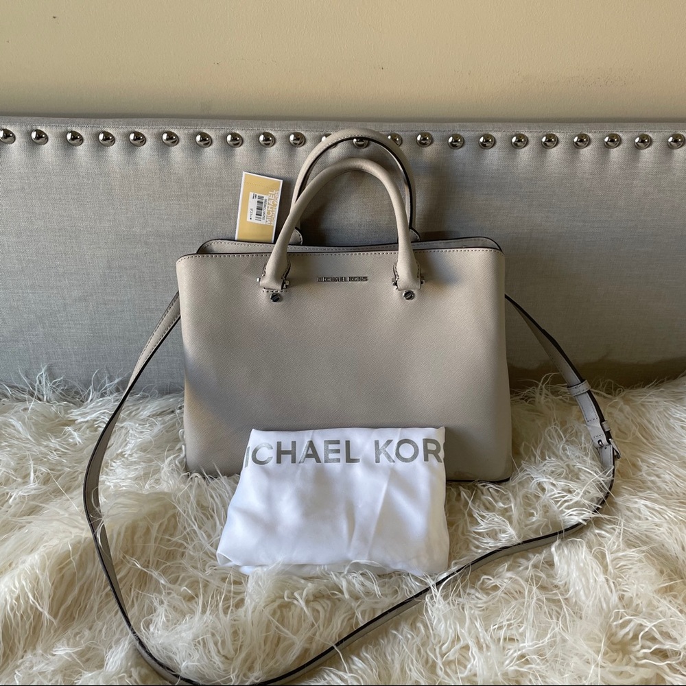 NWT Michael Kors Savannah LG Satchel Cement